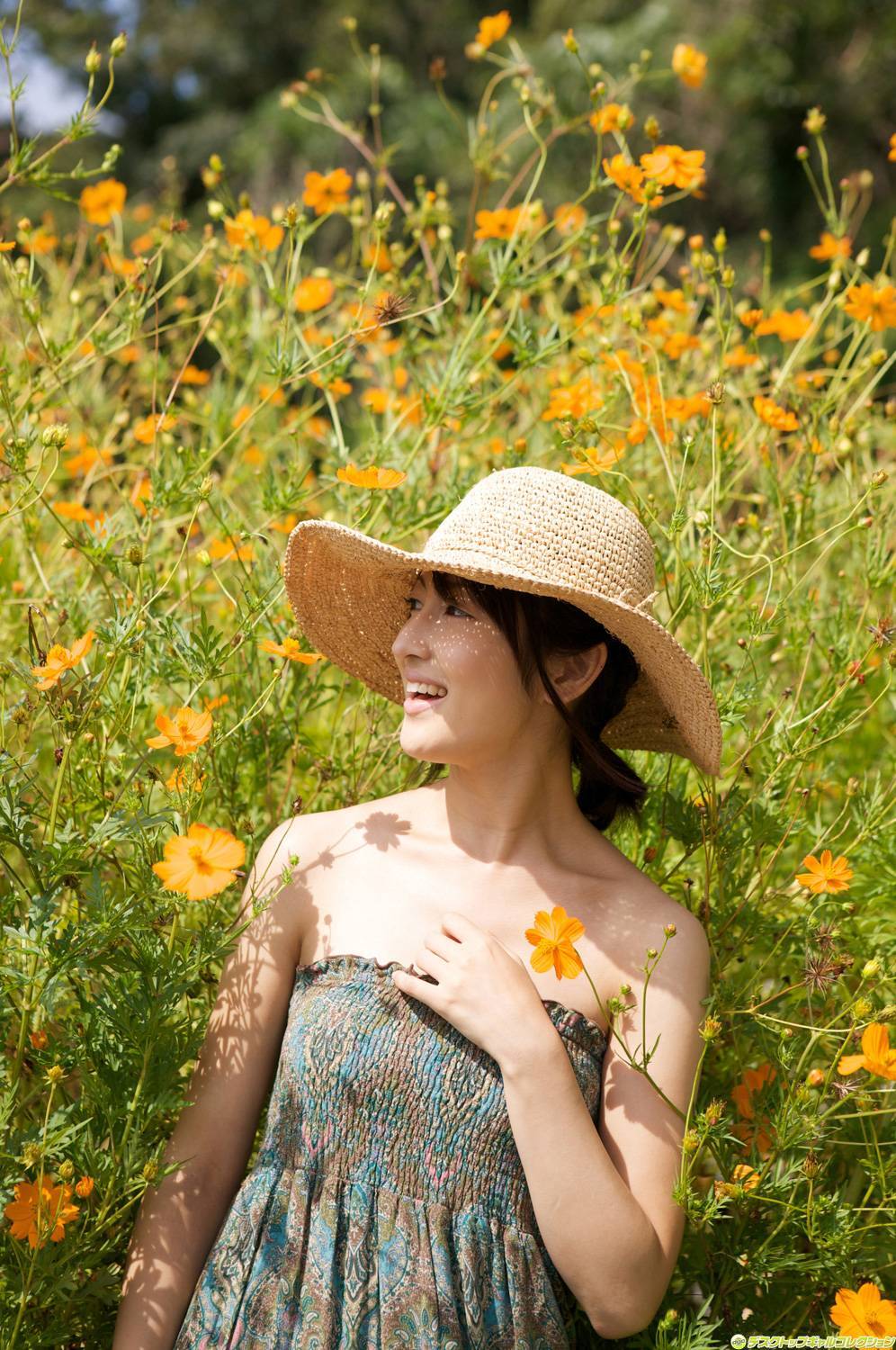 No.908  歌原奈緒「お天気お姉さんの秘蔵セクシー画像満載」 [dgc]